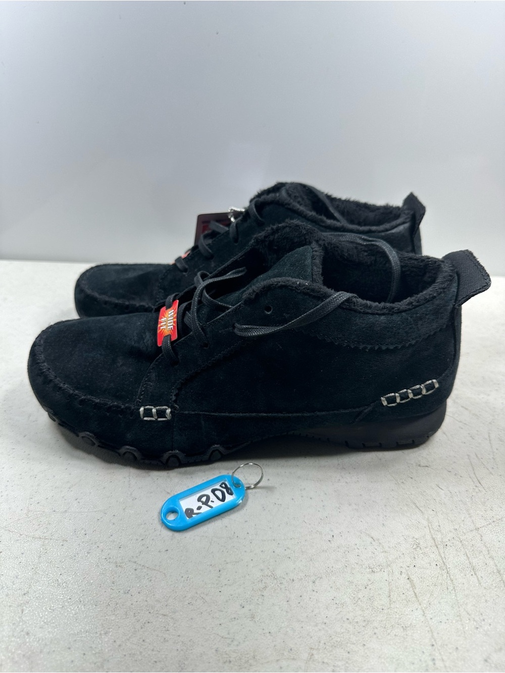 SKECHERS Leather Boots Shoes Athletic Black Suede $120 Womens 9